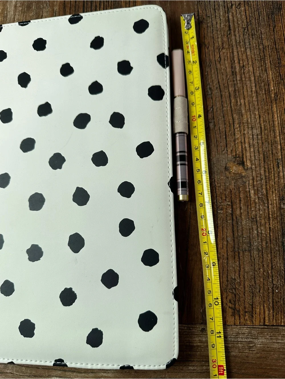 kate spade White cream with Black Polka Dot Tablet Folio